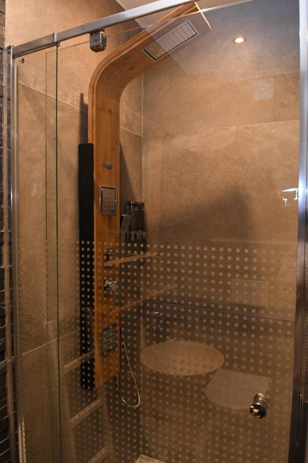 Vip Room 209 Trooz ภายนอก รูปภาพ
